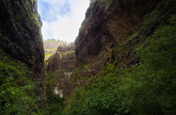 View into and from the volcanic gorge barranco del infierno on tenerife