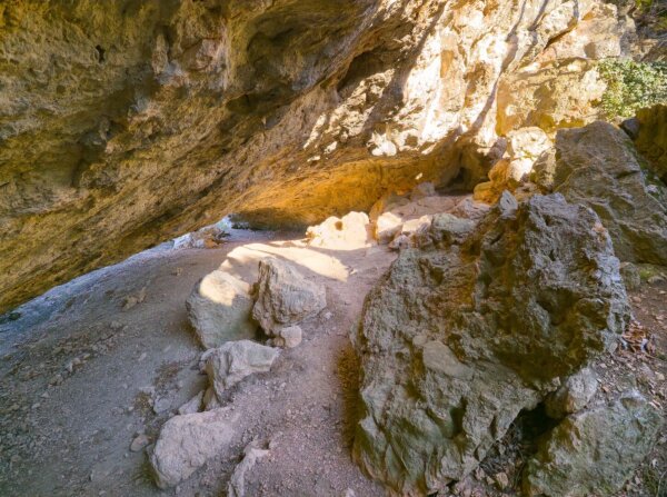 rocky cave "steinerner stadl" near wöllersdorf, lower austria