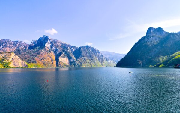 View of the traunsee from traunkirchen, with the viewpoint kleiner sonnstein, upper austria