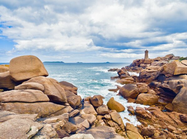 coast of ploumanac'h (côté de granit rose) with the lighthouse, britanny, france