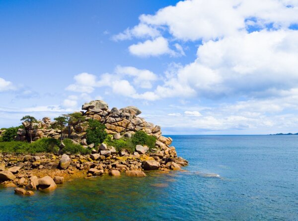 Cote de granit rose, bretagne, france