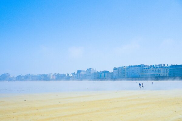 Beach in Saint Malo, Bretagne