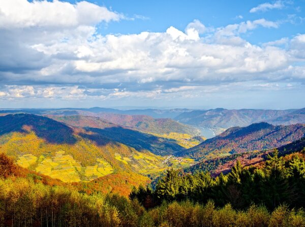 view of the Spitzer Graben from the viewpoint Naturparkhaus Jauerling, Wachau, Lower Austria